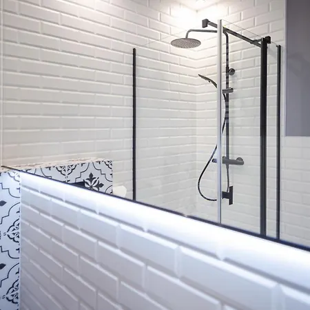 דירה Brzozowy Z Sauna, Myweek *